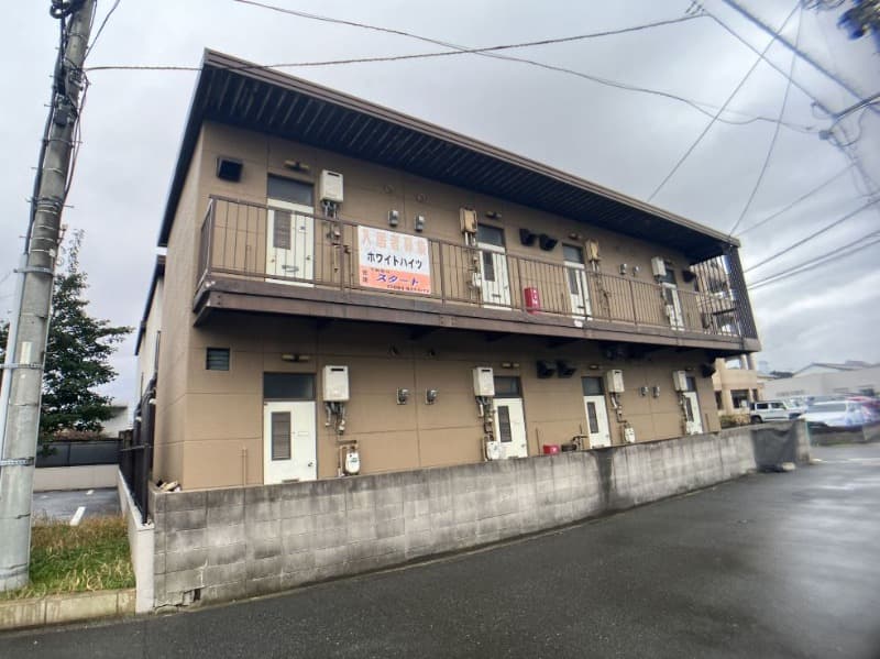 ホワイトハイツ陣原