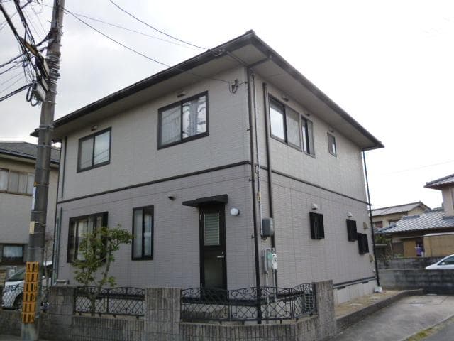 塩出邸戸建貸家