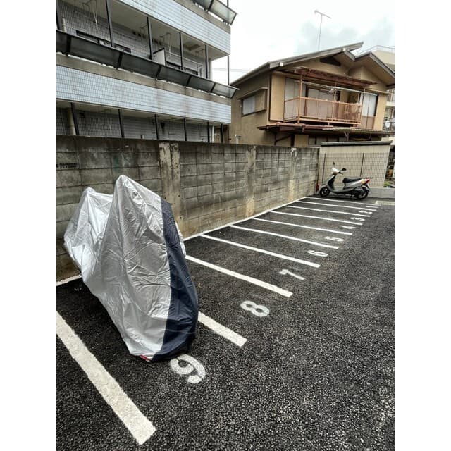 Sky Hachioji