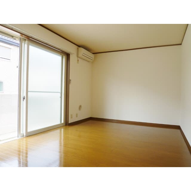 アムール Sazem