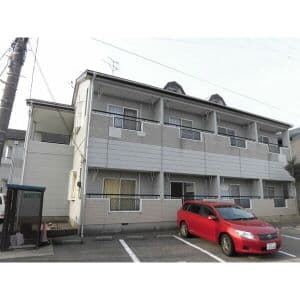 ロイヤルステーションビレッジB