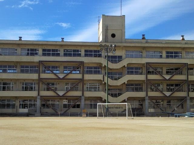 メゾンスクエア