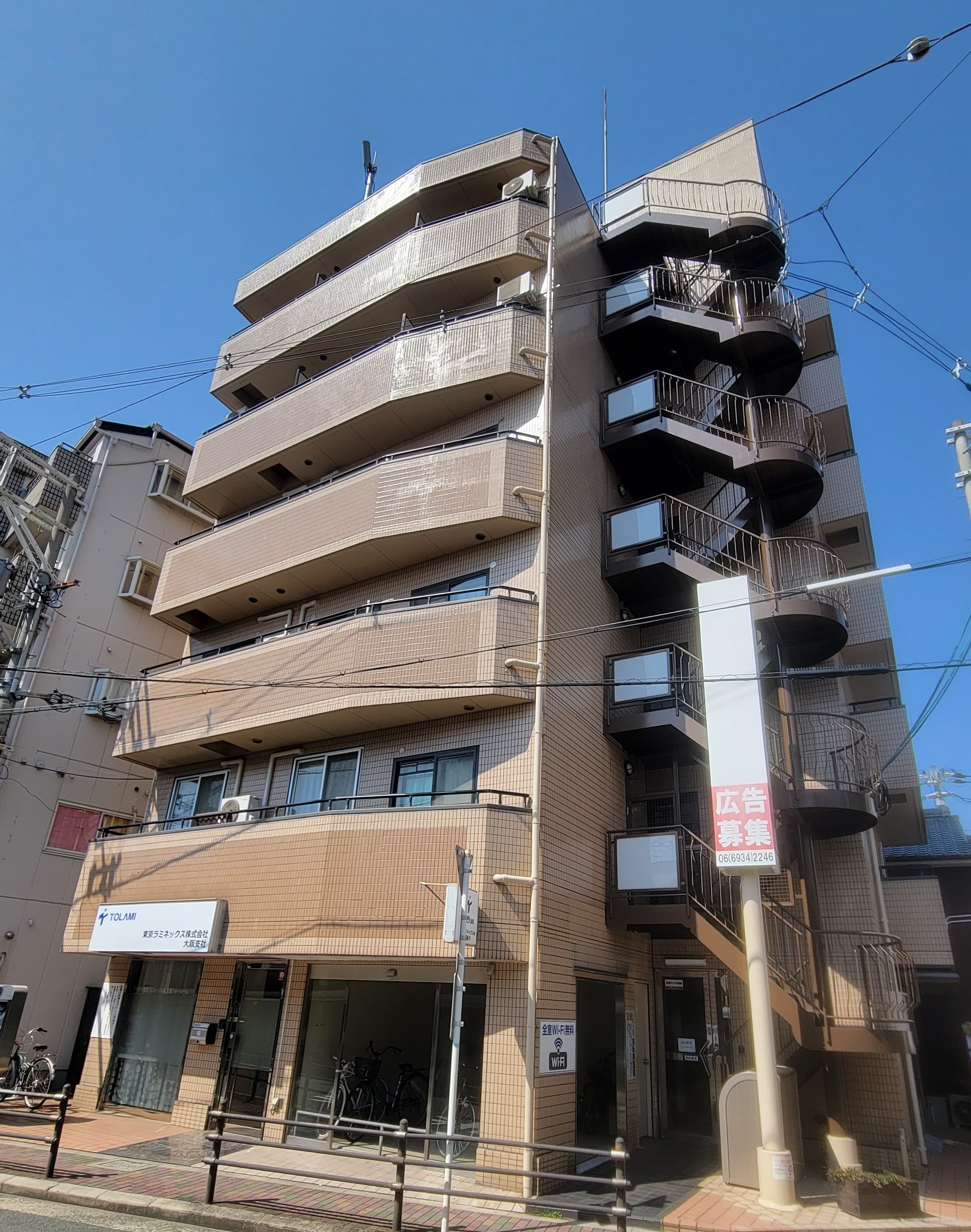 エムロード滝井