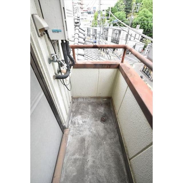 狸家ビル