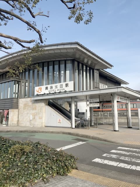 ひつじやハイツB棟