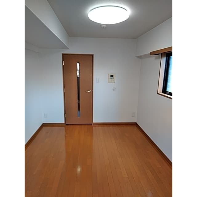 ルーブル新宿水道町