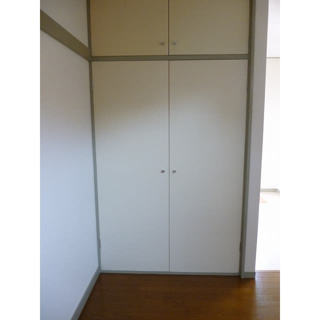 サンパレス中町
