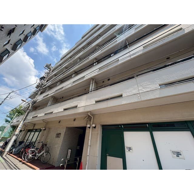 いづみタウン新宿