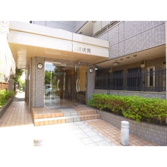 クレセント東伏見