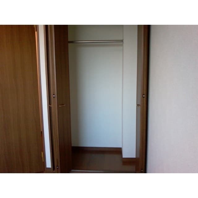 アンプルールフェール白亜