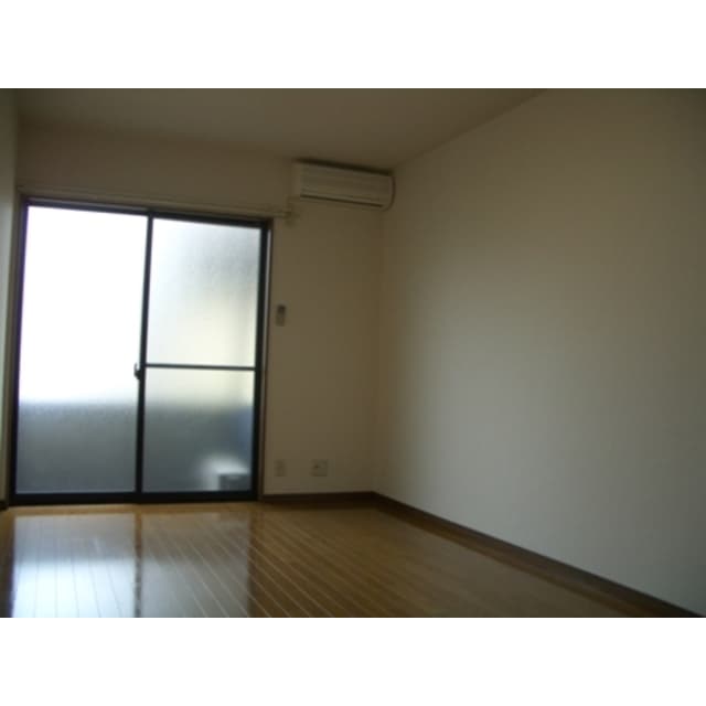 アンプルール ブワ レイ