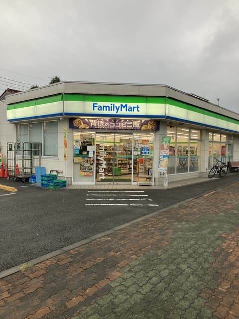 ホワイトレジデンスB棟