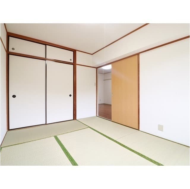 サンワパレス
