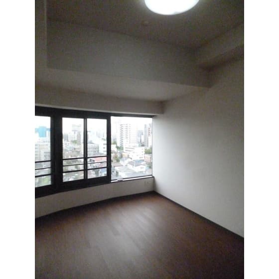 プリマヴェーラ問屋町