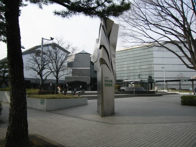 M’s　スクエア