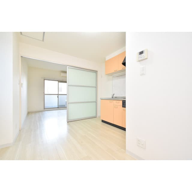 Gramercy Juso-higashi 1st