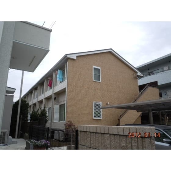 ヴィラ・フローラス