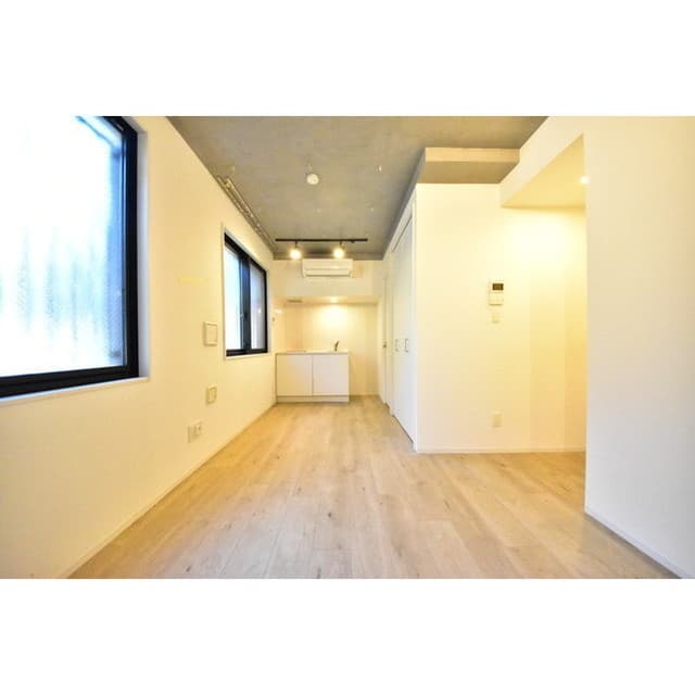 グラウンデュークス西大島