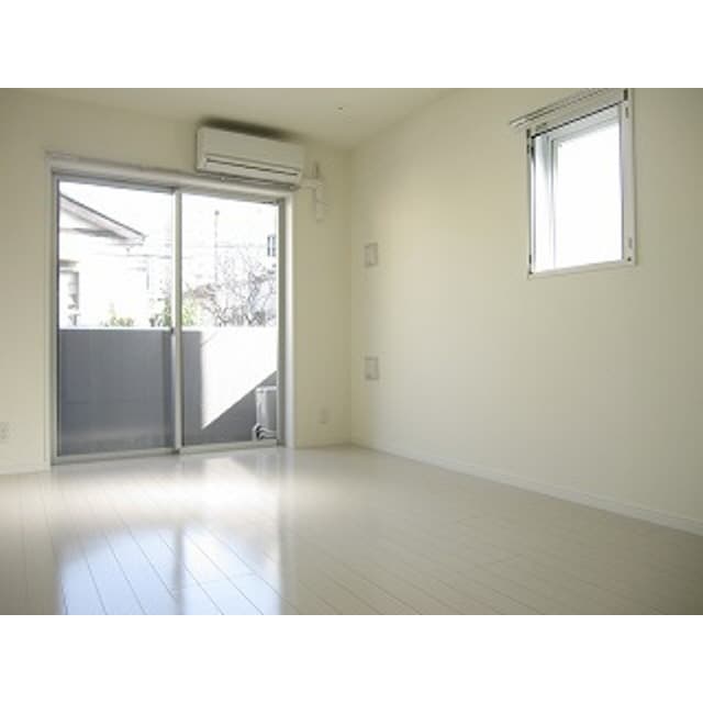 プレール・ドゥーク板橋区役所前