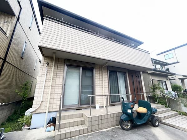 大谷田1丁目戸建て