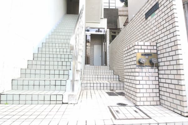 アテイ目白台