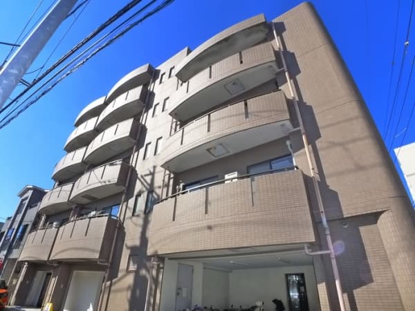 リムジェール・ピエス