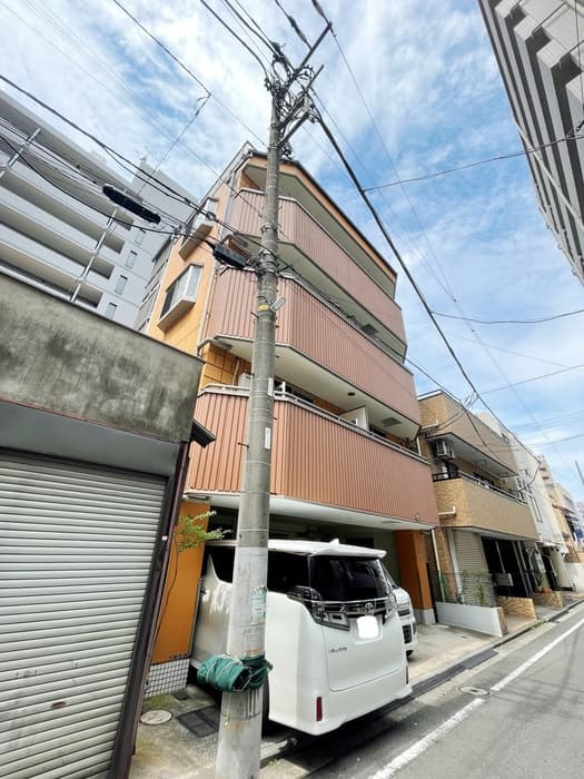 上間ビル