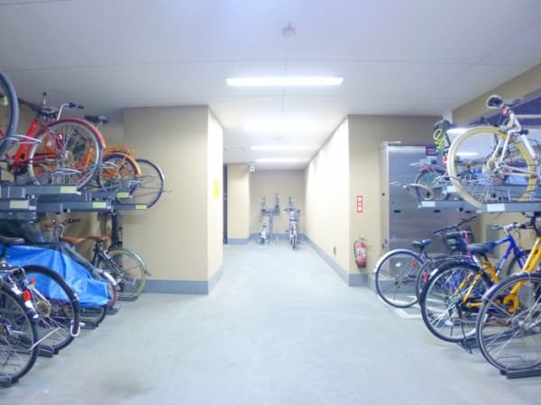 パ-クアクシス御徒町
