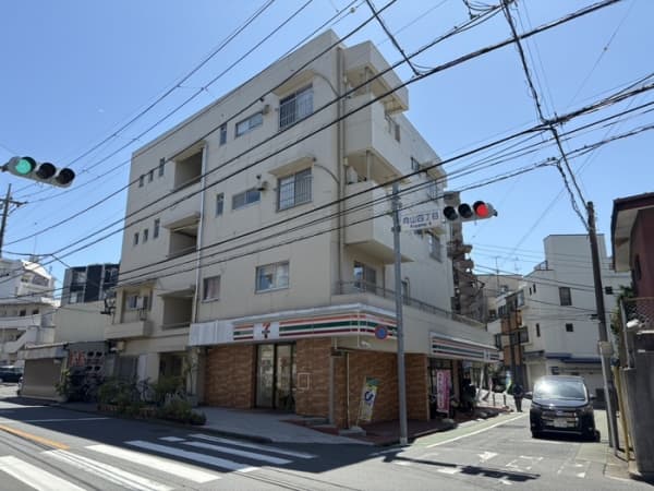 カネサカ関口マンション