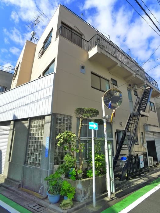 谷ビル