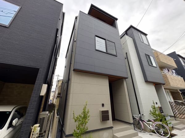 横浜岡野2丁目戸建