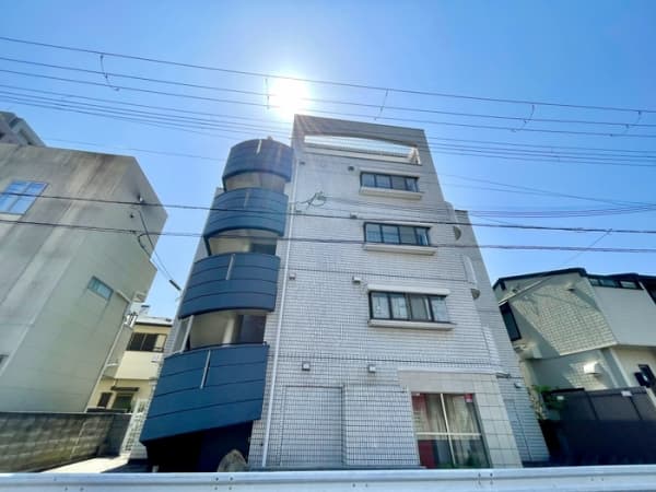 ジャルダン岡本