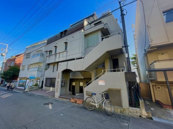 カーサ　オカザキ