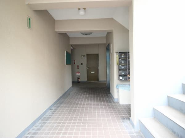 シャトル西神戸