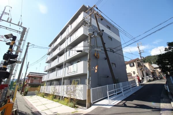 ユーコート岡本