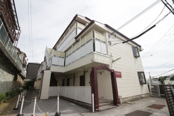 ホワイトメゾン塩屋