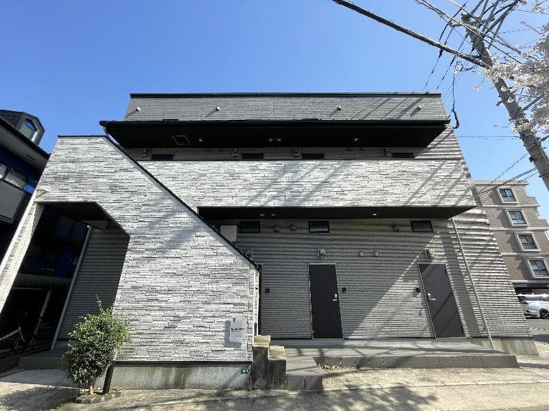 New Life 博多駅東