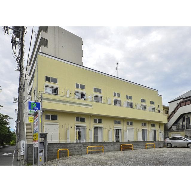 プラウランド京王堀之内