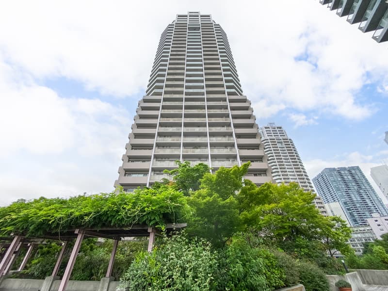 キャナルワーフタワーズ