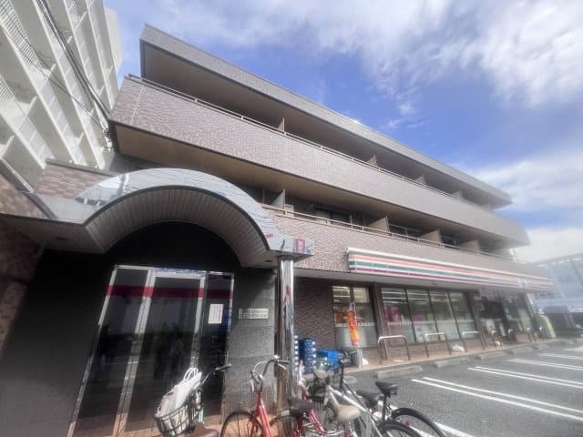 APARTMENT DE KADOMATSU