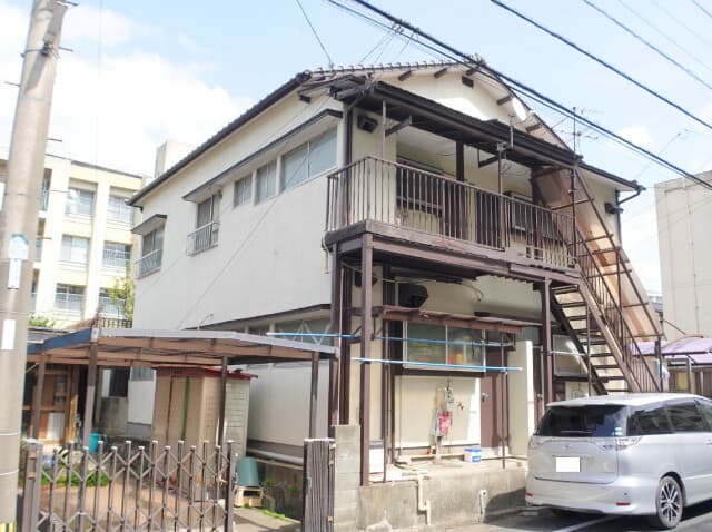 ウッディーハウス清納