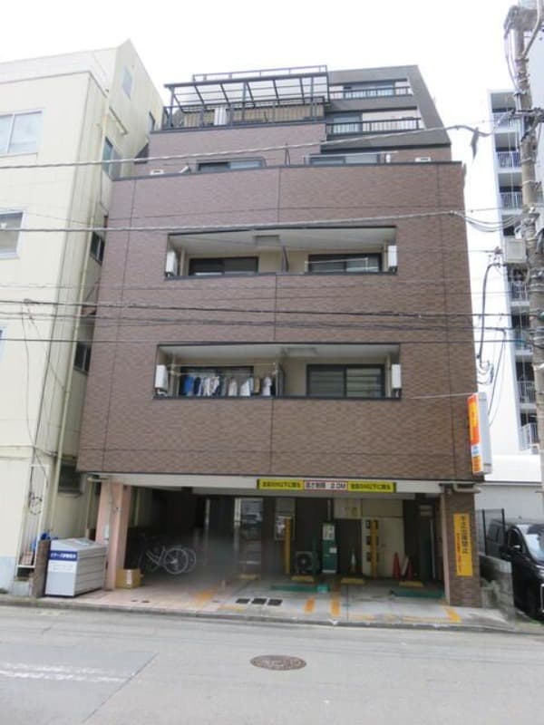ドアーズ伊勢佐木