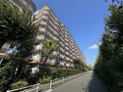 ライオンズマンション調布(B棟)