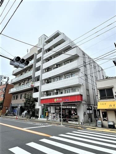 グラチアトルリ