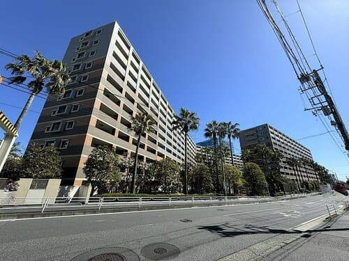 ライオンズマンションセントワーフ横濱