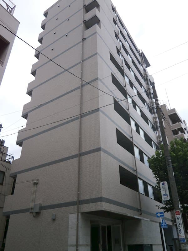 HY’s Stage Brillant