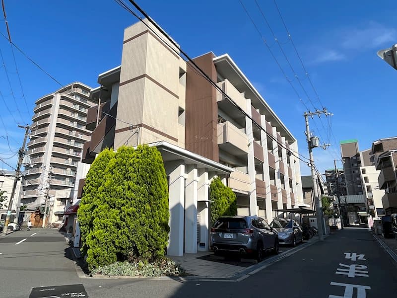 プレスティージュ・アイ