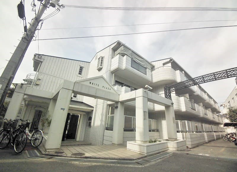 ホワイトプラザ