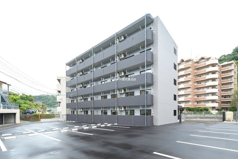 レリアテラス稲荷町