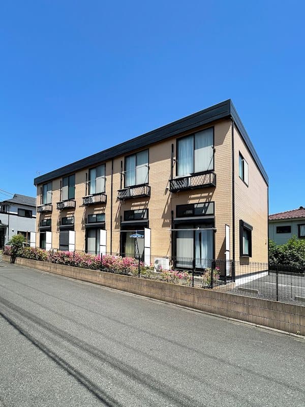 メインシティガーデン 新井弐番館